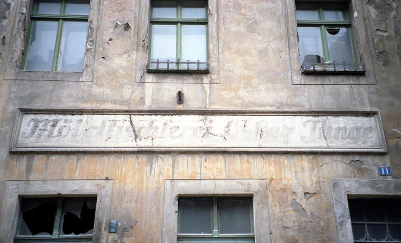 Görlitz, Langenstr. 11, 29.4.1996.jpg - Möeltischlerei Oskar Junge.